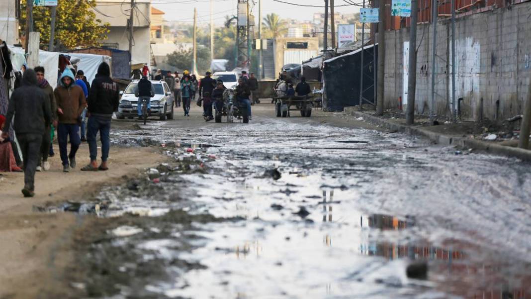 İşte İsrail saldırılarının gölgesindeki Gazze'nin son hali 5